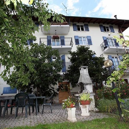 Agritur Al Canyon Vila Cloz Exterior foto